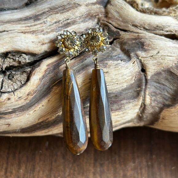 Vintage Earrings Facetted Tiger Eye Drops Rhinestones Gold Tone Metal Setting - Picture 1 of 7
